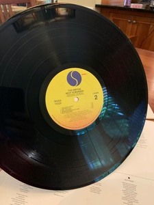 lot 146 image: The Smiths Meat is Murder Record LP