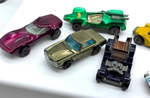 lot 91 image: Lot of Six Hot Wheels