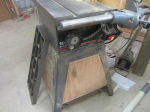 lot 2 image: Craftsman Table Saw
