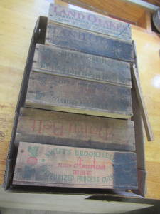 lot 24 image: Cheese Boxes