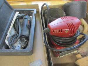 lot 34 image: Dremel, Sander
