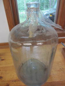 lot 54 image: Water Jug