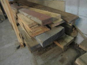 lot 102 image: Lumber Planks