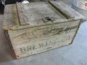 lot 121 image: St Cloud Brewery Box