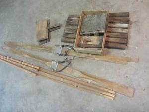 lot 148 image: Skis, Easel, Antique Trap