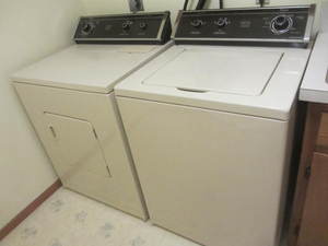 lot 66 image: Whirlpool Washer & Dryer