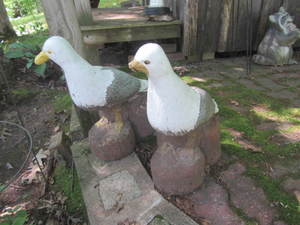 lot 74 image: Cement Gulls
