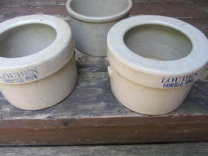 lot 162 image: Louden Crockery