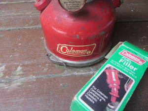 lot 164 image: Coleman Lantern
