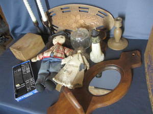 lot 184 image: Wooden Tray, Chalk Box, Dolls