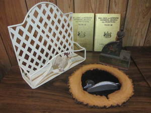 lot 220 image: Rooster Shelf, Antique BB Toy