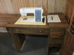 lot 206 image: Cabinet Sewing Machine
