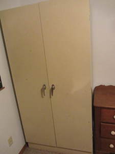 lot 209 image: Metal Cabinet