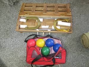 lot 456 image: Horseshoe Kit in Carry Case & Bocce...