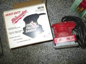 lot 9 image: Milwaukee Heavy Duty Orbital Finish...