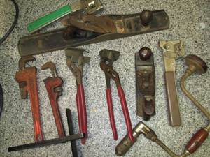 lot 721 image: Assorted Hand Tools See Photos...