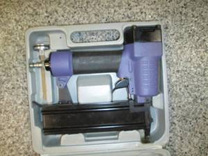 lot 731 image: Brad Nail Gun (38 - 2)...