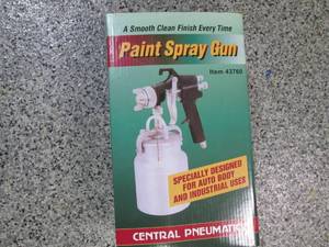 lot 736 image: Central Pneumatic Paint Spray Gun I...