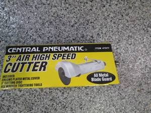 lot 739 image: Central Pneumatic 3 Air High Speed...
