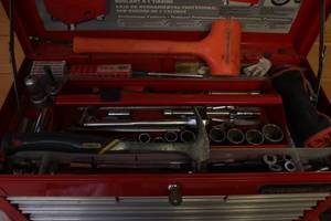 lot 368 image: Assorted tools lot of 4...