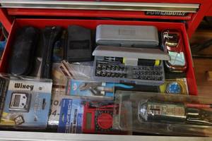 lot 373 image: Assorted Electronics and tools...