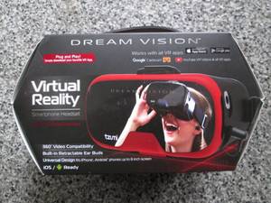 lot 260 image: Virtual Reality Dream Vision Smartp...