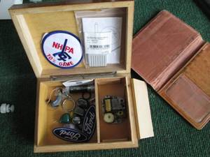 lot 267 image: Wood Music Box With Crystals (3) He...