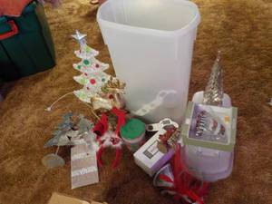 lot 105 image: Wrapping Paper Covered Tote filled ...