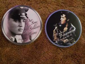 lot 125 image: 2 Elvis Wall Dcor...
