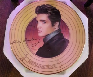 lot 127 image: Elvis Plate...