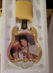 lot 131 image: Elvis Guitar Collectible Plate...