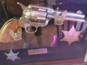 lot 150 image: Western Piecemaker 45 Gun favorite...
