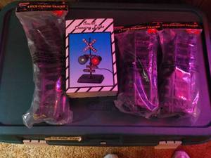 lot 156 image: Train Accessories Lot...