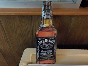 lot 46 image: Jack Daniels Metal Wall Dcor 14...