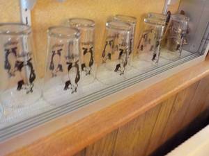 lot 173 image: Set of 8 Hamm Beer Glasses and More...