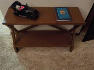 lot 689 image: Wood Stand Vintage Car with Matches...
