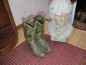 lot 558 image: Head 20 tall  and Boots 13 tall  ...