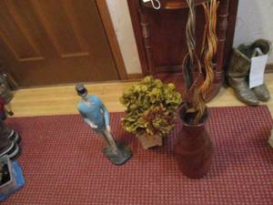 lot 559 image: Lot of home decorative items
