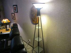 lot 569 image: 68 tall Lamp with glass shelves...