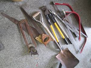 lot 442 image: Tools, Saws, Shovel  & More See Ph...