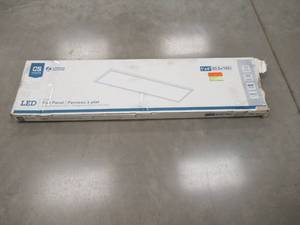 lot 29 image: Lithonia Lighting CPANL Flush mount Shop Light (Common 4-ft Actual 11.8 x 47.77) CPANL1X435KWBRACKET