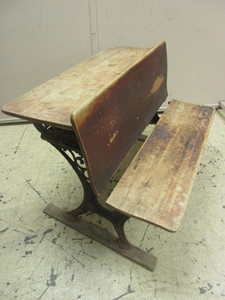 lot 306 image: ANTIQUE NEW OXFORD SCHOOL DESK AND BENCH