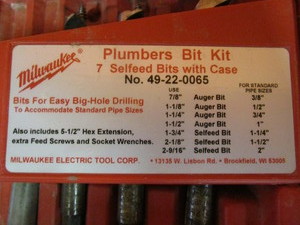 lot 22 image: Milwaukee Plumbers Wood Bit Kit