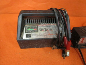 lot 26 image: Battery Chargers