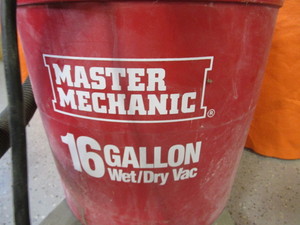 lot 83 image: 16 Gallon Shop Vac