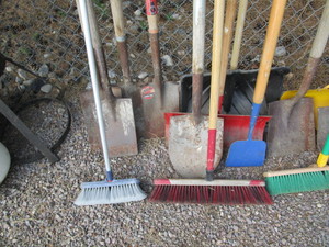 lot 96 image: Hand Tools