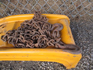 lot 98 image: Car Ramps, Jack Stands, Creeper, Log Chain