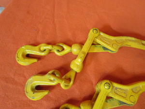 lot 41 image: (2) Chain Binders