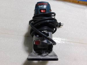 lot 25 image: Bosch Colt 1.0 HP Palm Router