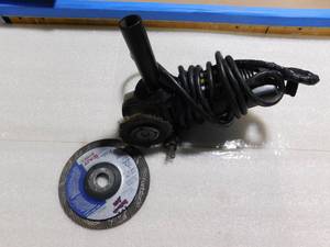lot 32 image: Black and Decker Professional 4247 412 Grinder